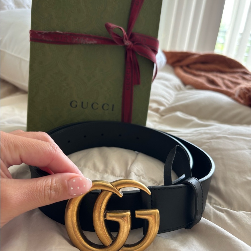 Gucci Black and Gold Belt